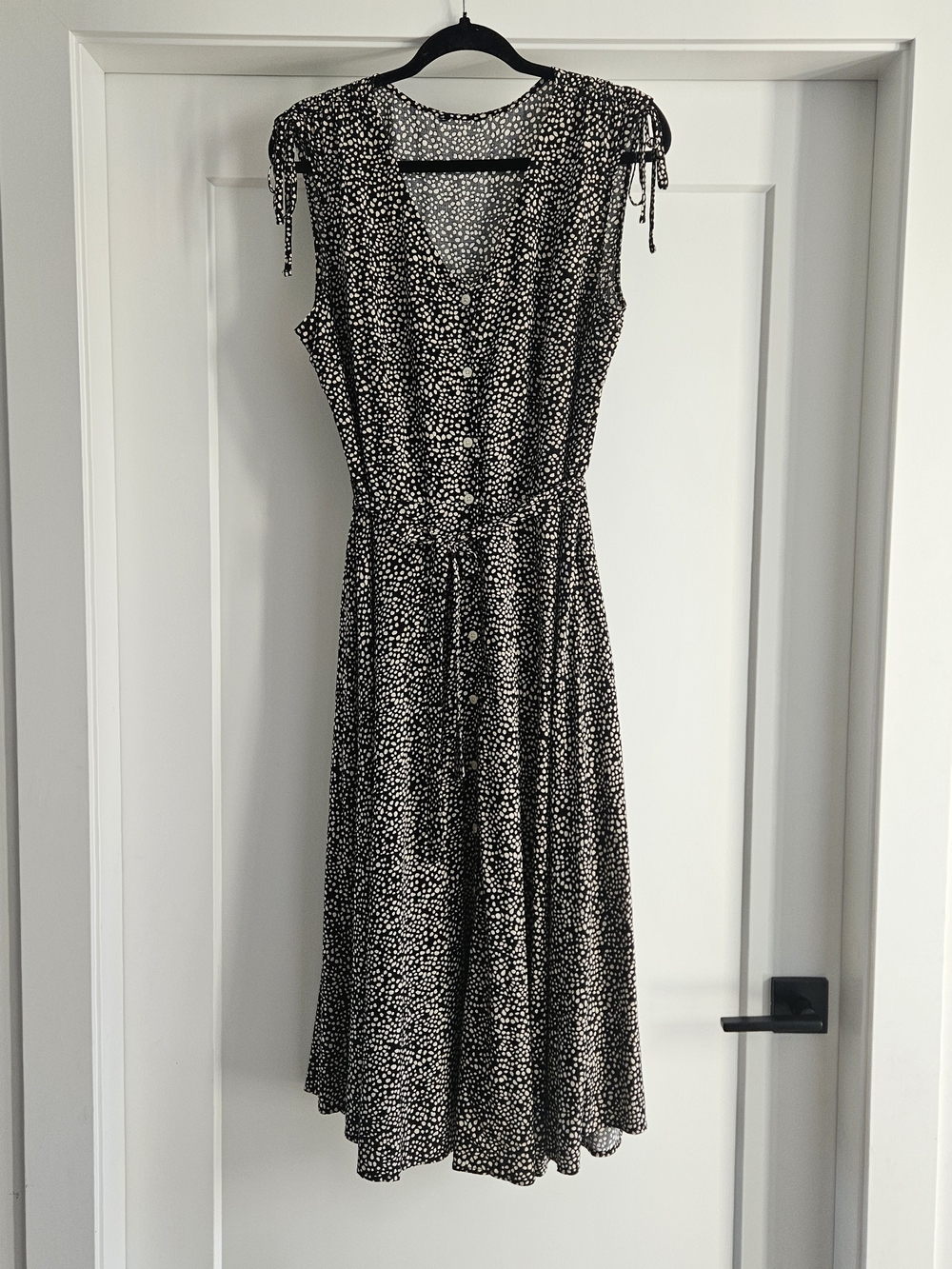 Chaps Ralph Lauren Black and White Polka Dot Tie-Waist Midi Dress Sz M